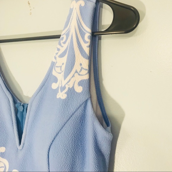 Trac Blue Sleeveless Dress - Picture 8 of 8